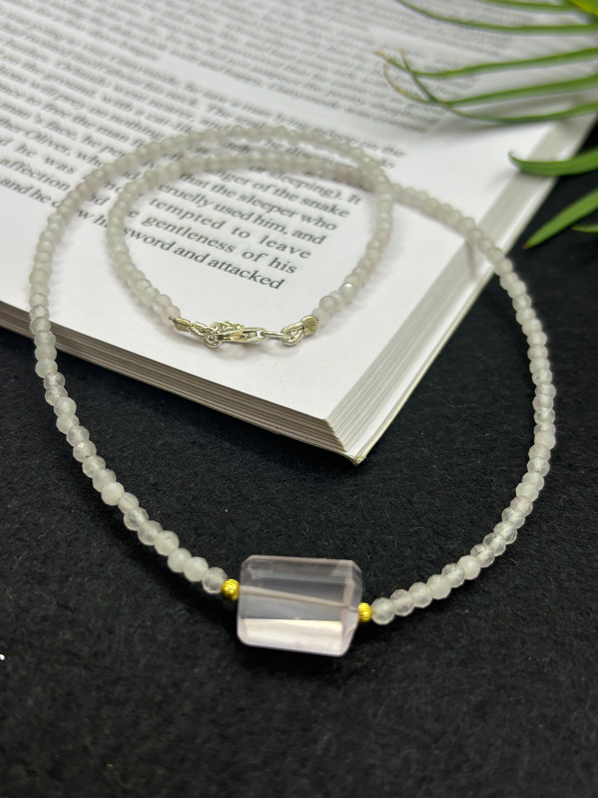 Enchanting - Rose Quartz Beaded Necklace with Rose Quartz Pendant
