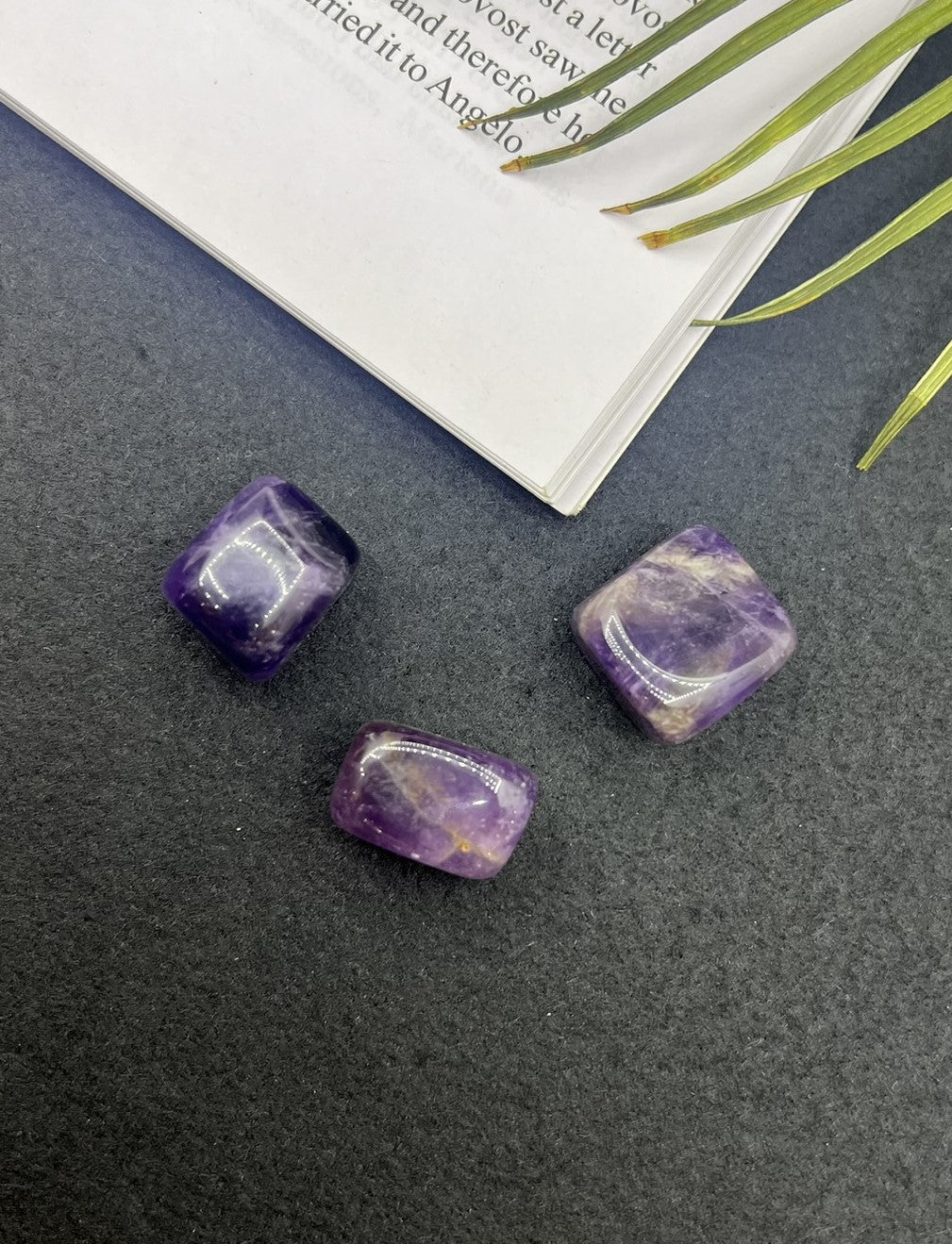 Amethyst Tumbles (1 pc)