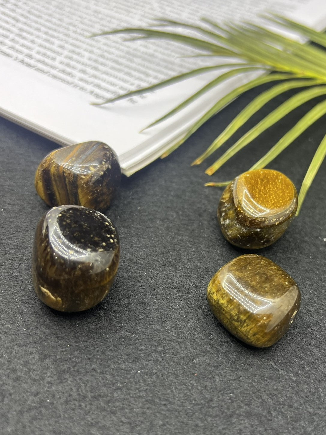 Valor - Tiger Eye Tumbles