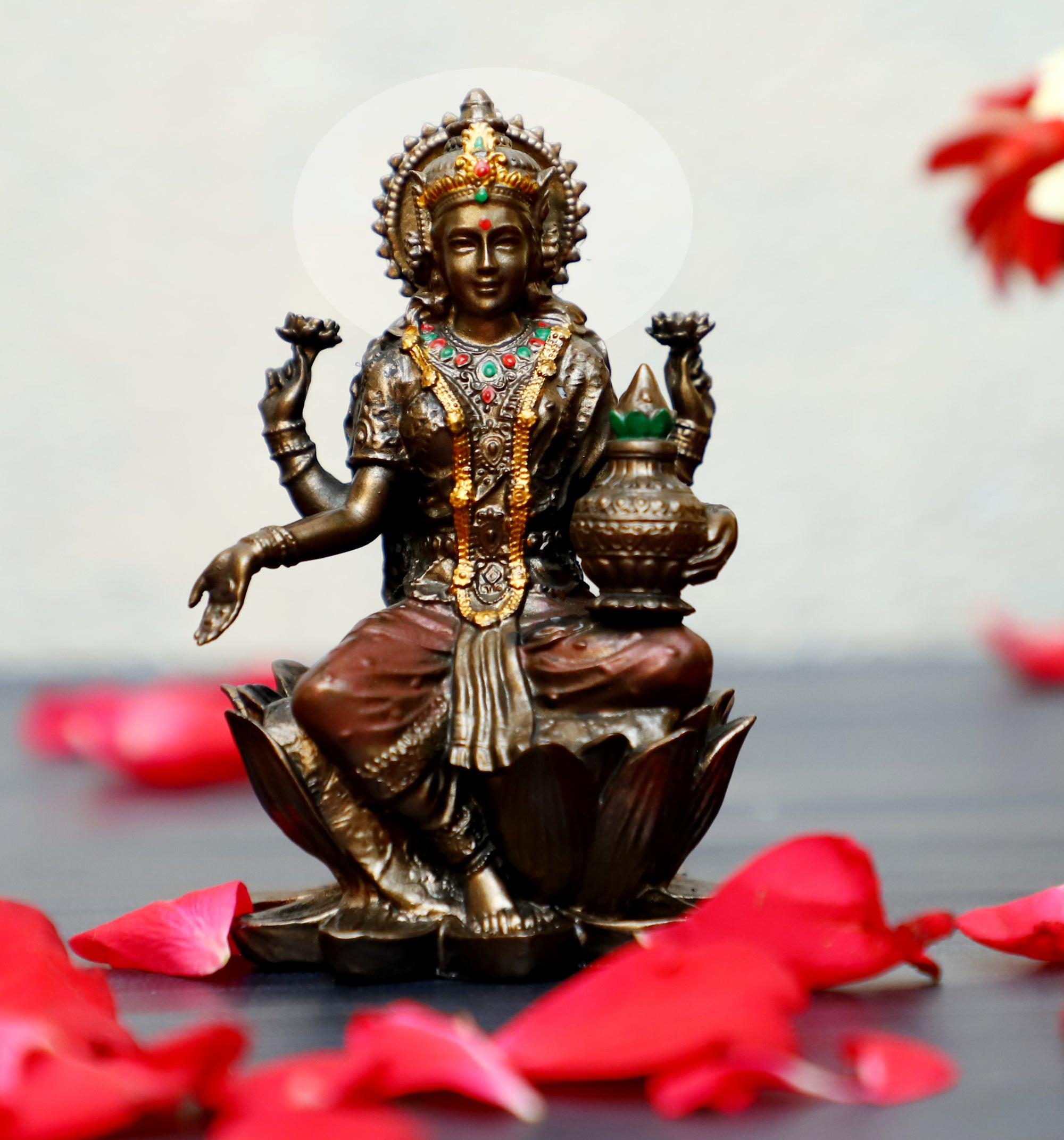 Goddess Lakshmi Statue, Goddess of Money, Fortune, Mini Laxmi, Gift, Home Decor, Hindu God, 3 inches